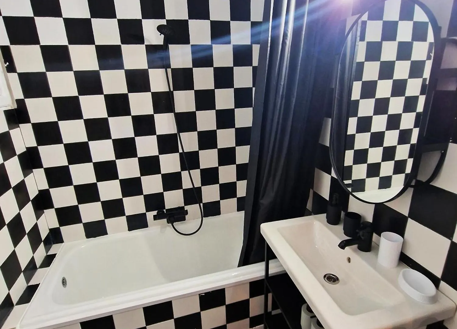 Apartment Warm Haven Studio - Calea Victoriei - Free Minibar Bucharest